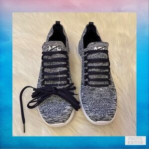 APL TechLoom Breeze Sneakers - NWOT - Size 11 - Navy